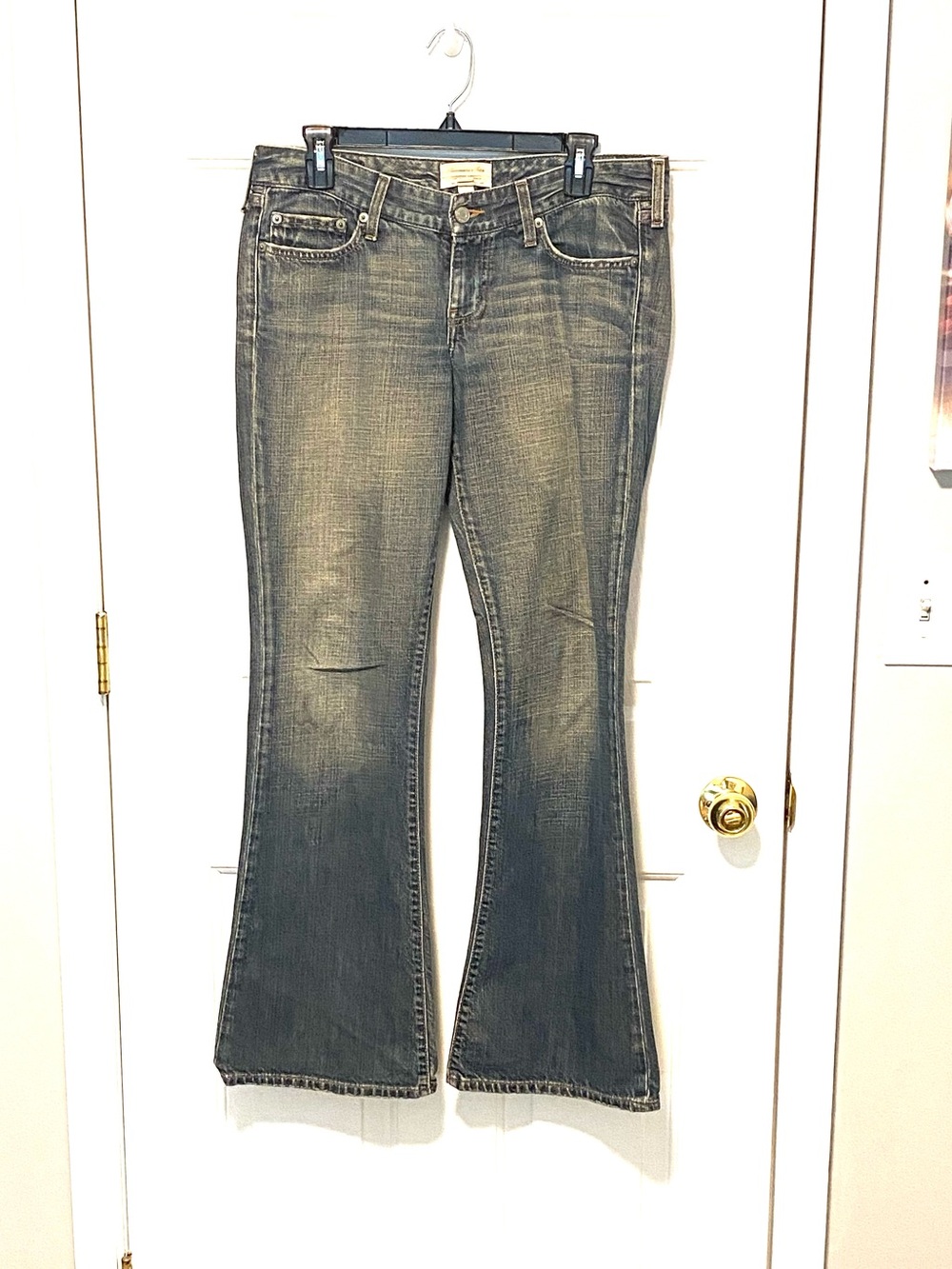 Abercrombie & Fitch flare dirty wash jeans 6R 658